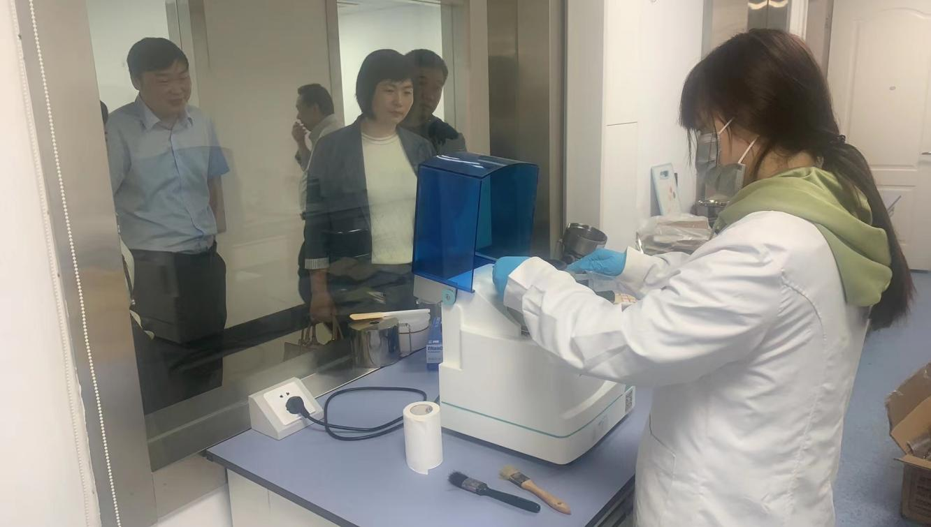 咸寧高新區領導深入調研，助推食品飲料產業檢驗檢測服務升級